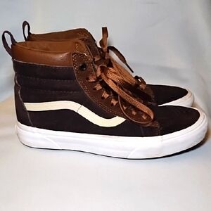 Vans Sk8-Hi Sneakers - Chocolate and Ivory